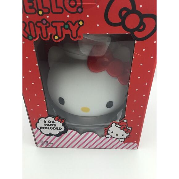 Hello Kitty Sanrio Christmas🎄LED Santa Hat Aroma Fan ~NEW WITH TAGS~ - Picture 3 of 8
